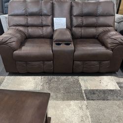 Reclining Love Seat On Clearance 