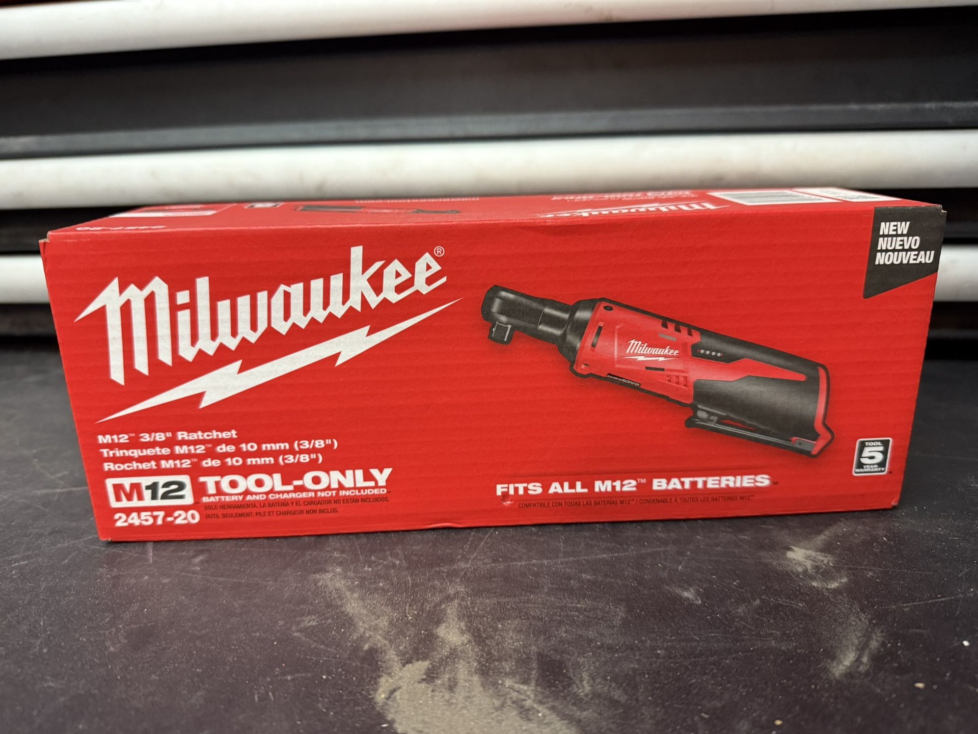 MILWAUKEE M12 12V Lithium-Ion Cordless 3/8 in. Ratchet (Tool-Only)
