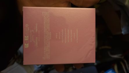 Women’s perfume