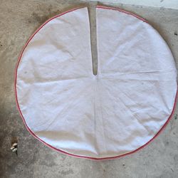Christmas tree skirt