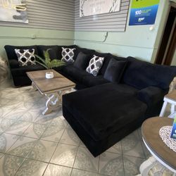Black 3 Piece Sectional ‼️take It Home With $39 Easy Approval ‼️