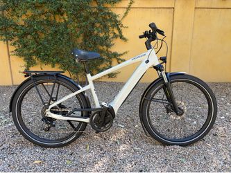2022 Specialized Turbo Vado 4.0 E-Bike – Only 11 Miles