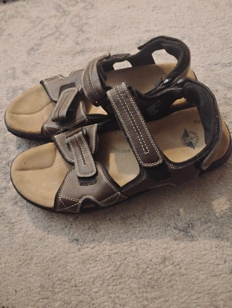 Mens Sandals Size 14 Brown Leather Memory Foam Dockers Style