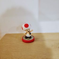 Super Mario Toad amiibo