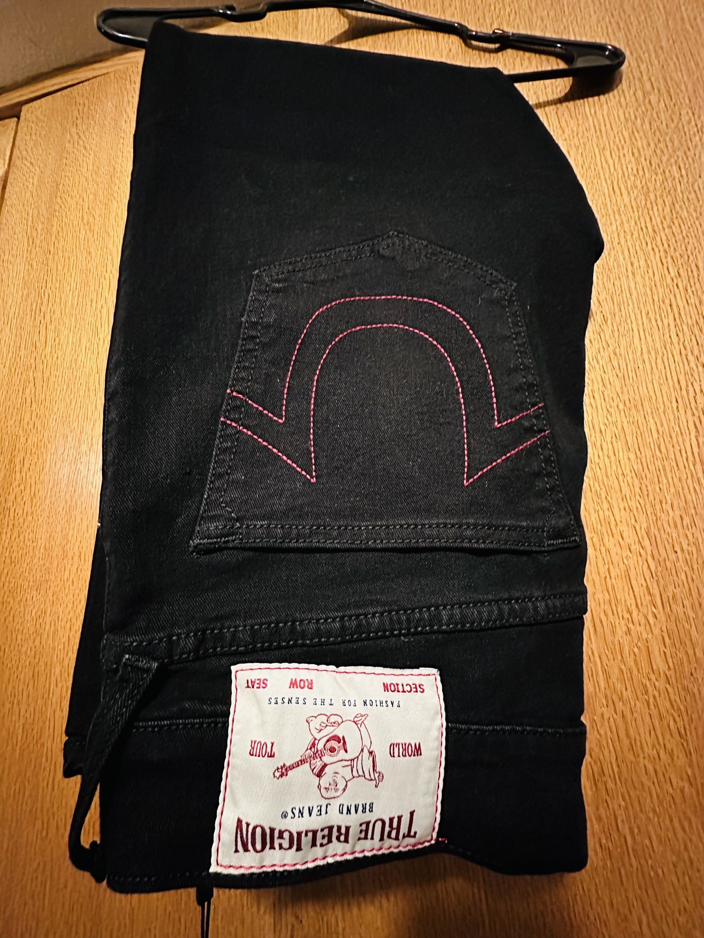TRUE RELIGION JEANS
