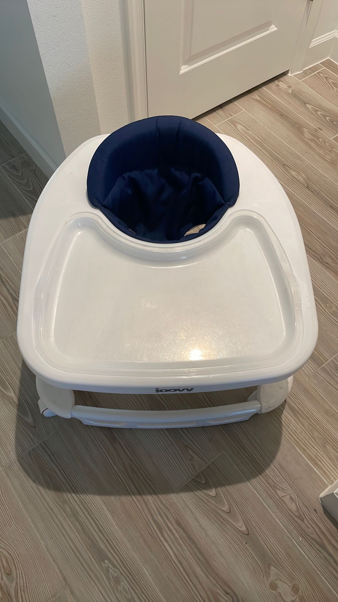 Joovy Walker