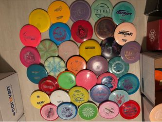 Disc golf discs