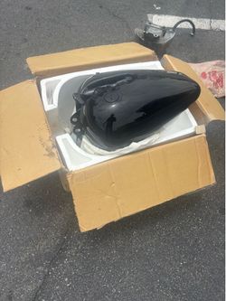 Harley Davidson Sport bob gas tank