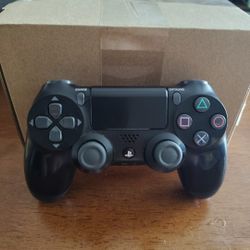 Sony DualShock Controller For Sony PlayStation 4 - Black (CUHZCT2U)