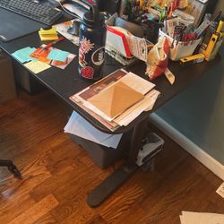 IKEA Bekant desk table