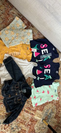 Old Navy and Baby Gap Baby Clothes Bundle 12-18 months