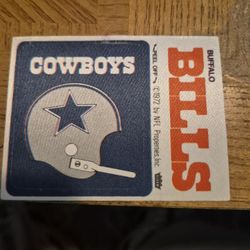 1972  Fleer vintage cloth patches