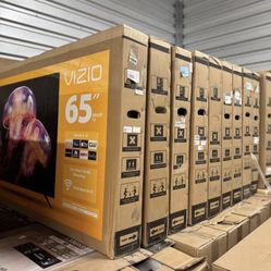 Hd392 65” Vizio smart 4k led Uhd tv floor model 