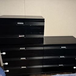 Black Dresser w Mirror