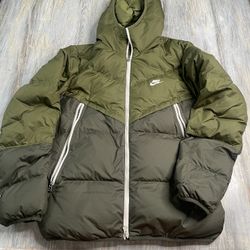 Nike Storm Fit Down Jacket 