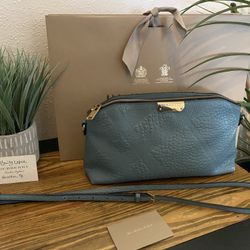 Burberry clutch shop bag sale