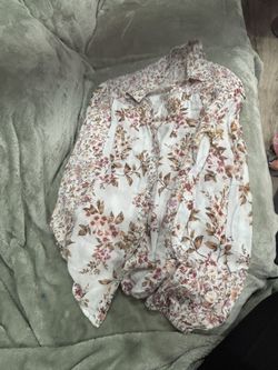Flowers Buttons Shirt Size S 