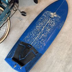 Infinity tombstone Surfboard 5’ 9”