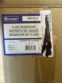 Fluid Reservoir For 2013 VW Passat