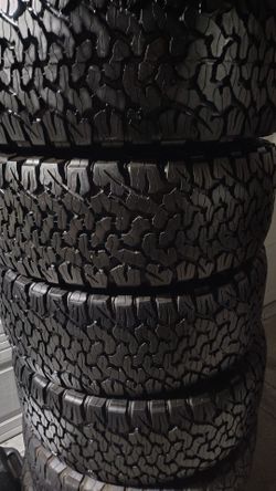 Set de llantas todo terreno bfgoodrich all Terrain ko2 LT 315/70/r/17 99% de vida 2 90% de vida