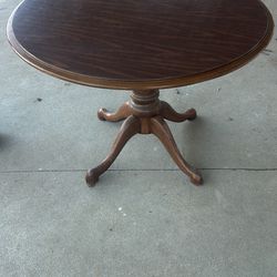 Wood Dinning Table 