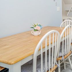Dining Room Table 