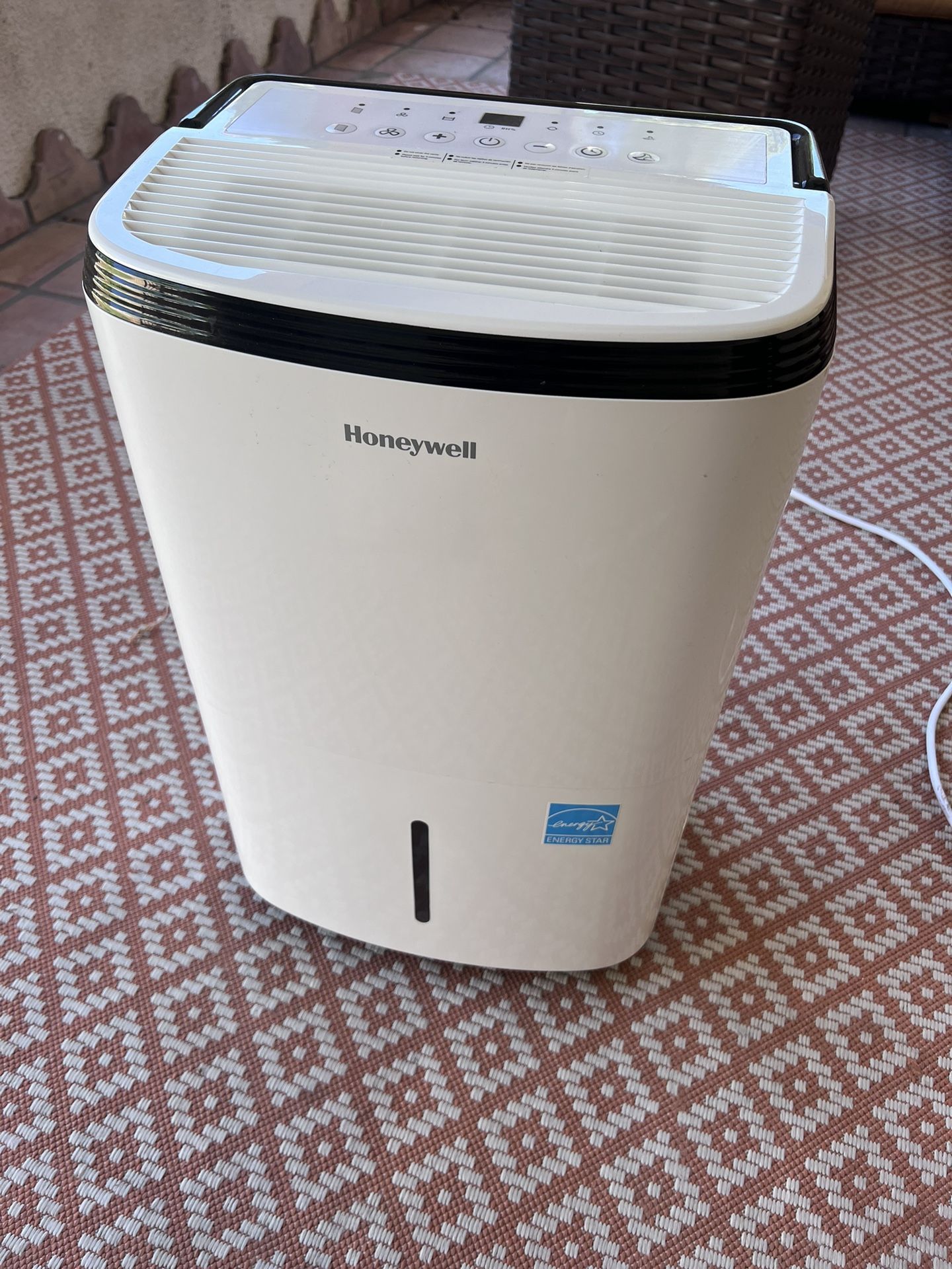 Honeywell Smart Wifi Dehumidifier