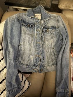 Size Small Women’s Jackets 