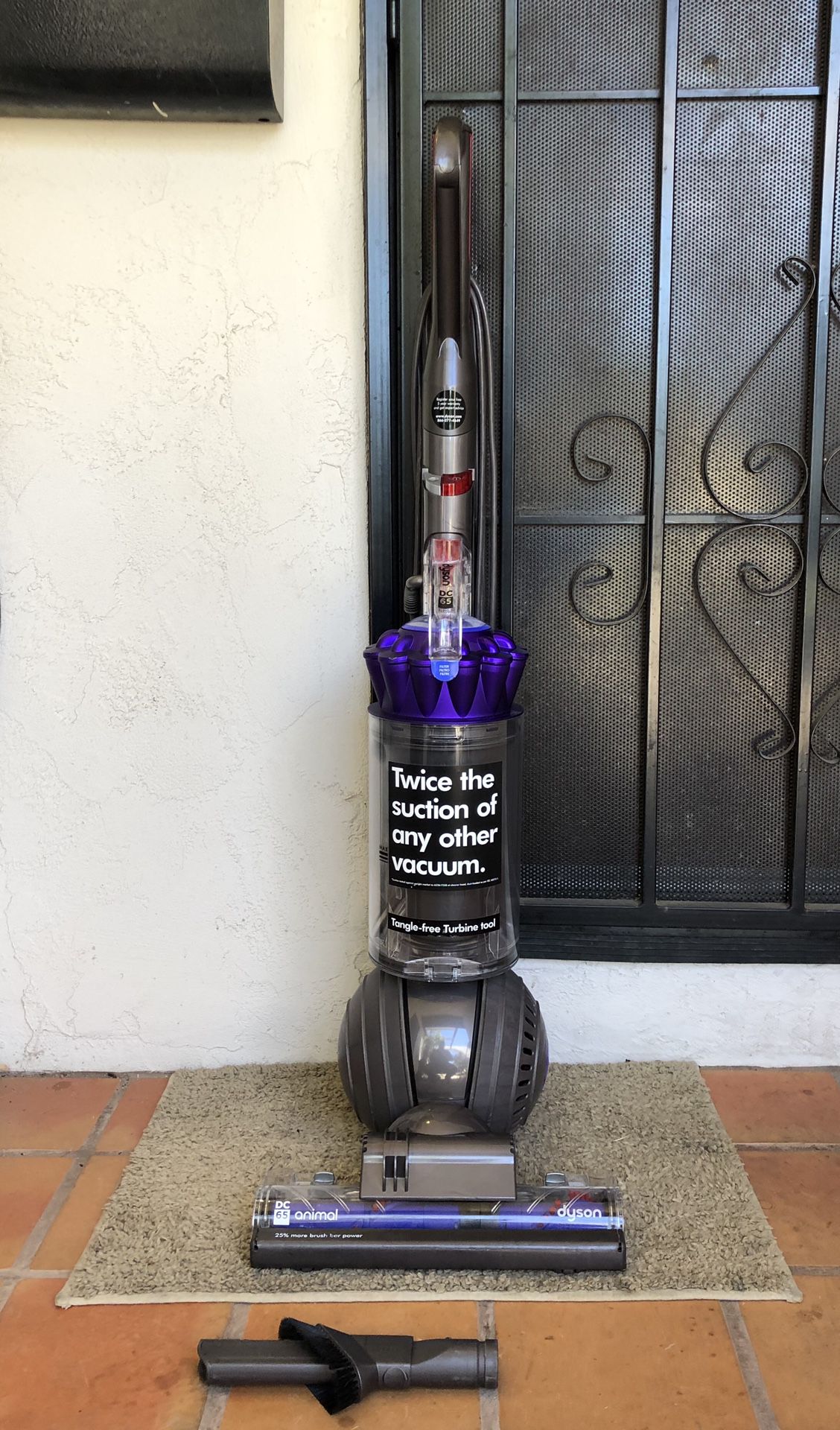 Dyson DC-65 Animal Vacuum Cleaner w/ attachments
