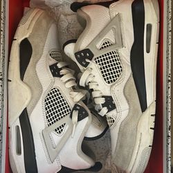 Jordan 4 Military Blacks Size 7