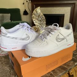 Nike Air Force 1 
