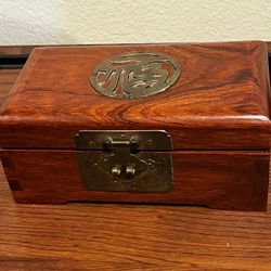 Beautiful Wooden Box With Brass Hardware  ,lined In Lack