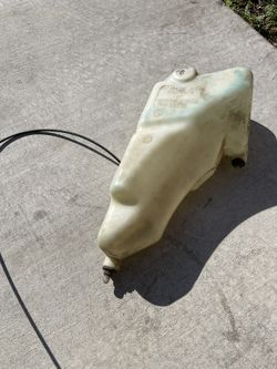 Washer Fluid Reservoir 2001-2004 S-10