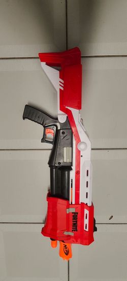 Fortnite bossmerg12 and assault style nerf guns