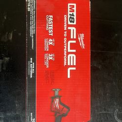 Milwaukee M18 Fuel Reciprocating Saw 2719-20