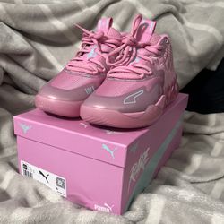 Lamelos ball 1of1, color pink, size 9.5 