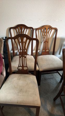 4 Wood chairs