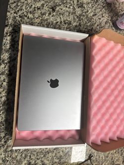 MacBook Pro M1 16”