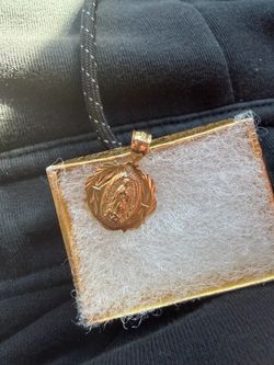 14K Virgencita Pendant
