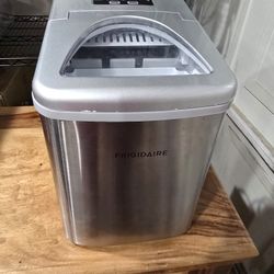 Ice Maker Counter Top 
