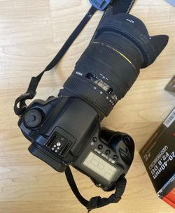 Canon 10d camera with 2 sigma lenses