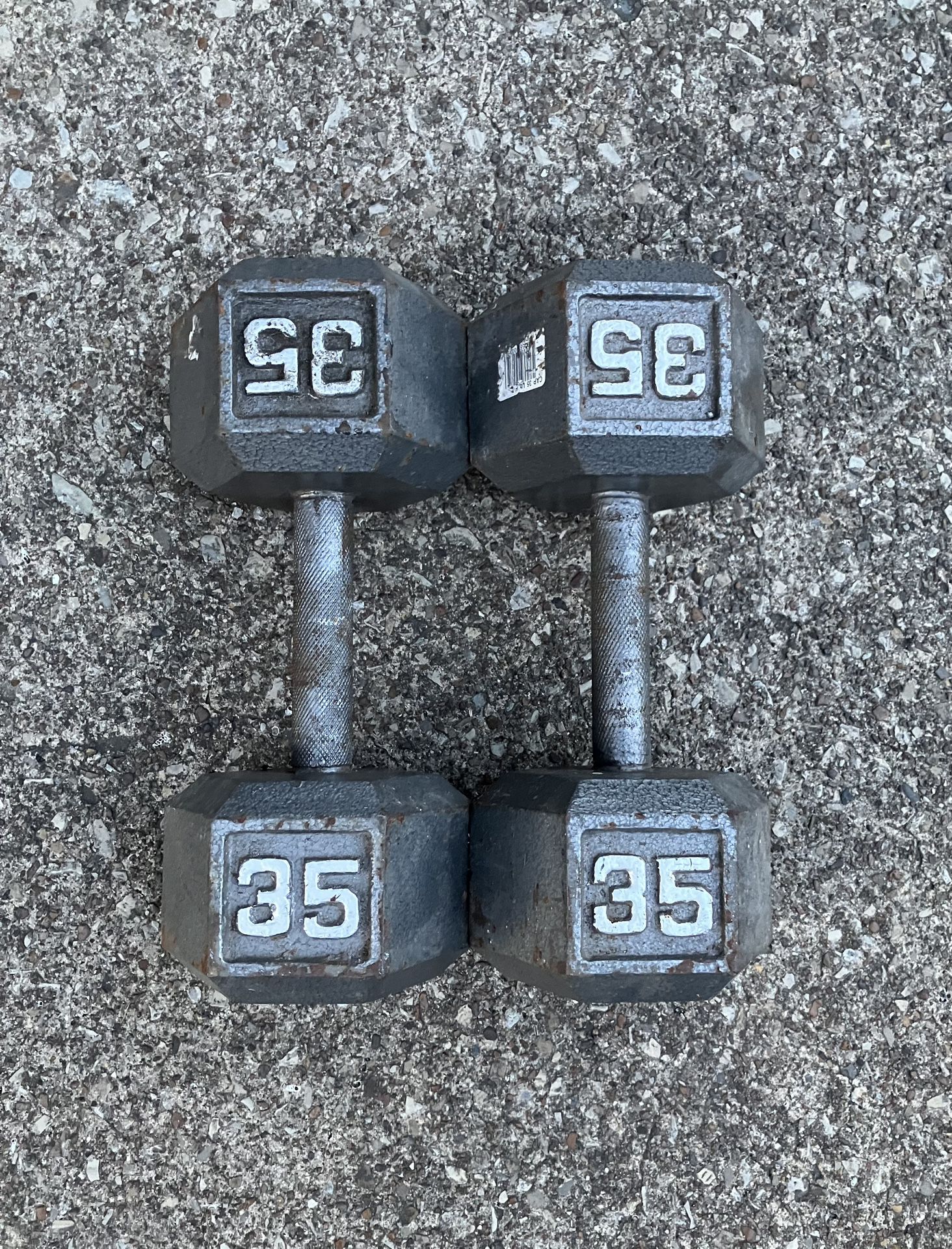 35lb Cast Iron Hex dumbbell set dumbbells 35 lb lbs 35lbs Weight Weights 70lbs total Workout Weightlifting