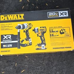 Dewalt 20v Combo Kit Brushless XR  With Fast Charger 