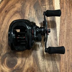 13 Fishing Inception G2 baitcaster reel – smooth, great condition