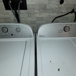 Whirlpool Washer N Electric Dryer