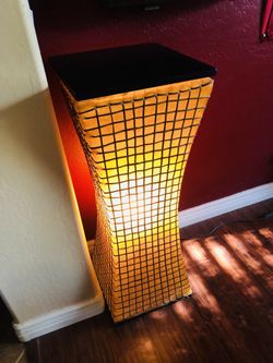 Lighted table top stand