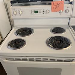 White Coil Top Stove Range Oven  Excellent  . Warehouse pricing.   Warranty  . Delivery Available . 2522 Market st. 33901