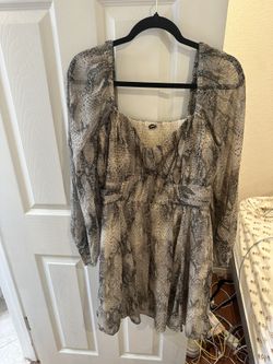 Express Sweetheart Dress