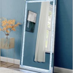 Brand New In Box 68” High Wall Mirror 100 Pounds Of Glam!!! Crystal Inlay With LED Light Brand New In Box Firm Price $399