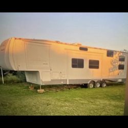 Toyhauler/ Toy Hauler 2007 All American Express XLR Sport $9500